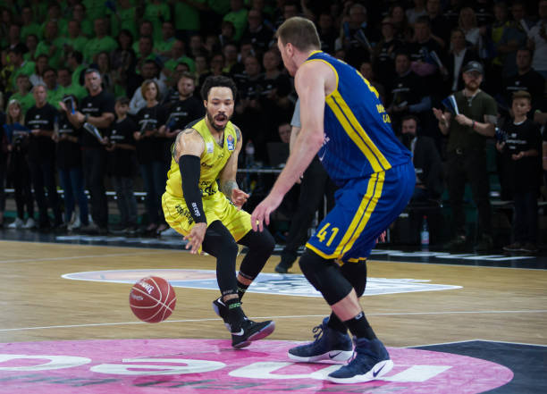 他们已经在 他们已经在