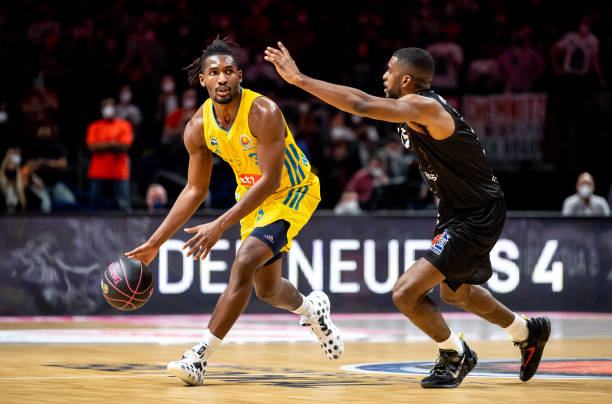 高位逼抢 高位逼抢