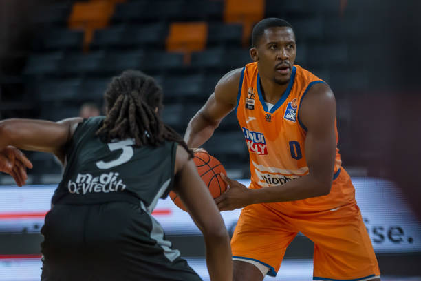 麦克马洪：鹈鹕会是联盟最糟糕的存在 是那种无法从摆烂中获益的球队