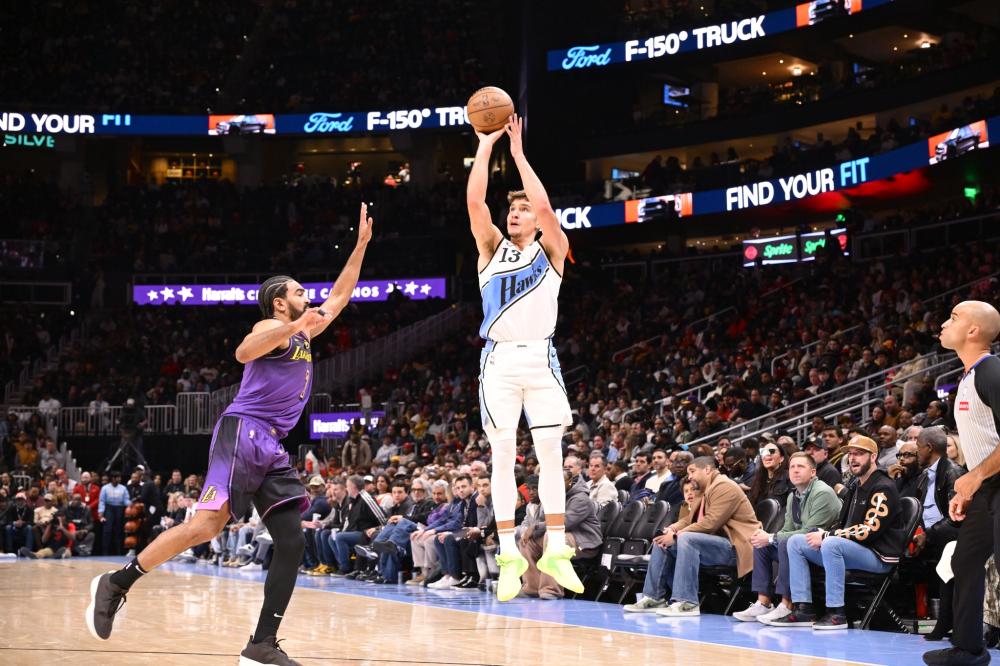 足以证明他 足以证明他